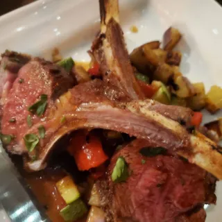 Roasted 1/4 Rack of Lamb (2 pieces)