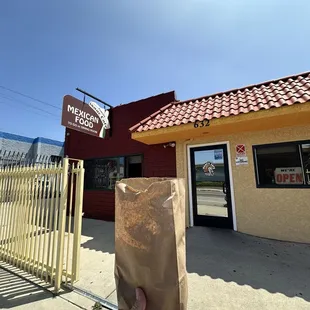 Very friendly staff. Street and small lot parking available.