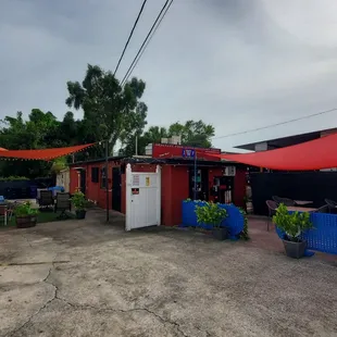 Issac World Famous Burgers