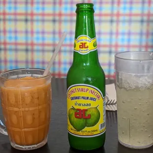 Palm juice and Thai tea