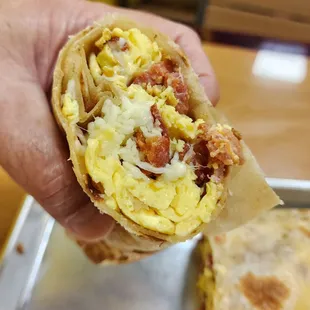 Bacon &amp; Egg Breakfast Burrito