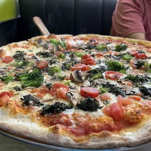 Veggie pizza (18 inch)