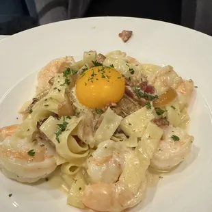 Shrimp carbonara