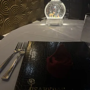 2024 holiday table