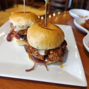 Chorizo mini burgers