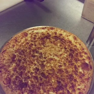 Garlic cheesy bread is the best at isabellas