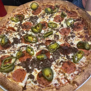 Large 14 inch pizza
