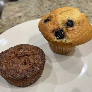 Almondine and blueberry muffin