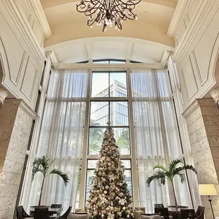 Ritz Carlton Lobby