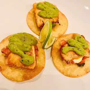 Salmón Tostadas