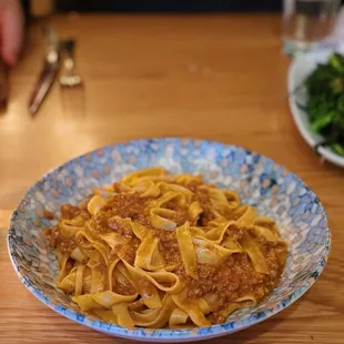TAGLIATELLE BOLOGNESE