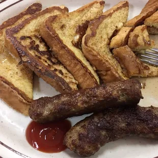 French toast and sausage links. One order of each!