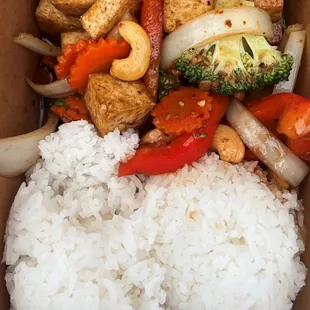 Cashew Tofu Stir Fry