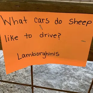 Looovvveeee iiiiitttt : Who is that farmers don't have good sense of humor ;-)