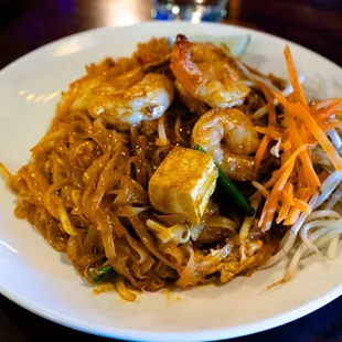 pad Thai with shrimp