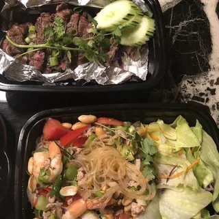 Yum Woon Sen Salad / ยำวุ้นเส้นโบราณ
