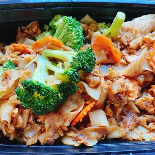 Pad Se Ew / ผัดซีอิ้ว
