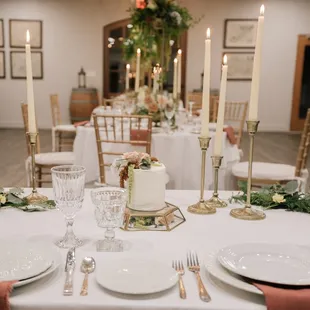 Isa's French Bistro is among the best Small Wedding Venues, Rehearsal Dinner Venues and Wedding Reception Venues in Asheville.