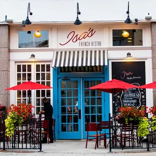 Isa's French Bistro Entrance