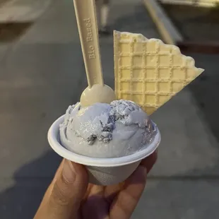 Honey lavender baby scoop