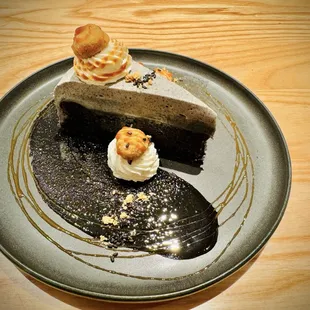 Black sesame rice cake