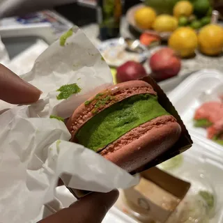 Macaron Ice Cream