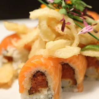 Salmon Crunch Roll