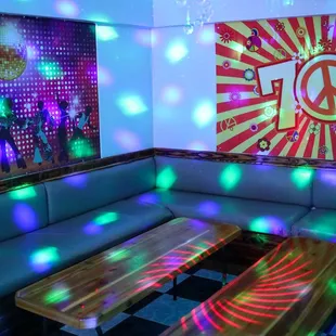 sushi and sashimi, interior