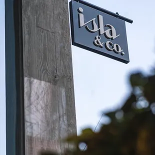 Outside Williamsburg Isla &amp; Co.