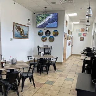 ramen and noodles, interior