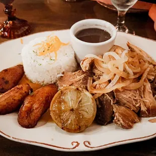 LECHON ASADO