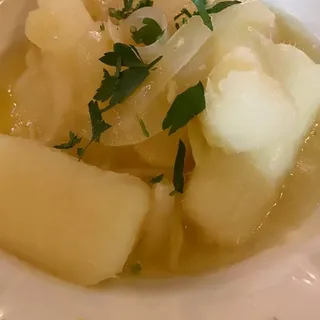 YUCA CON MOJO