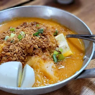 Palabok free for birthday celebrant