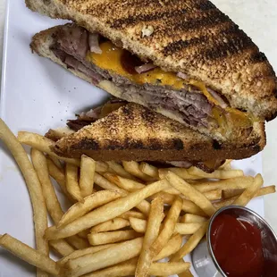 Brisket melt