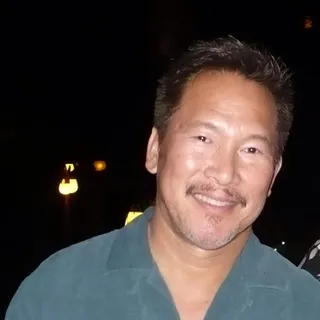 Tom C.