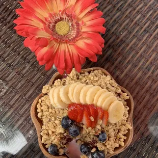 Acai bowl