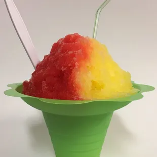 Strawberry/Banana shave ice!