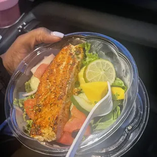 Horrible quality and quantity. I would like a refund!!!!