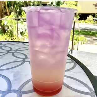 Waikiki Sunset Lemonade at Teapresso inside