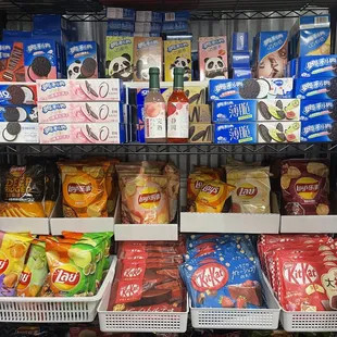 ramen and noodles, food