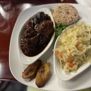 Stew chicken