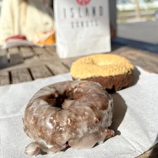 Island Donuts