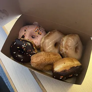 donuts, food, dough desserts