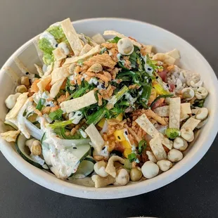 BYO Poké Bowl | Instagram: @telephonesmoothie