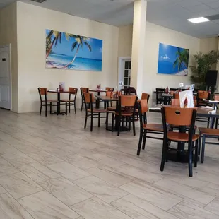 Island Flavor Bar & Grill