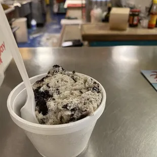 Homemade cookies and cream