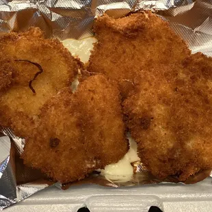 Mozzarella cheese "balls"