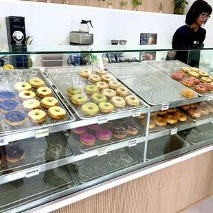 Counter donut selection