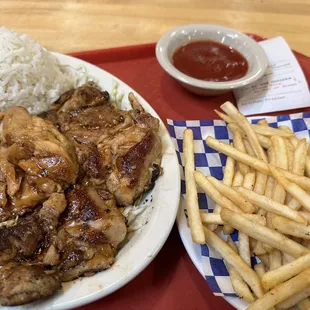 1. Hawaiian BBQ Chicken Plate