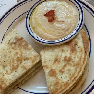 Pita and Hummus Appetizer